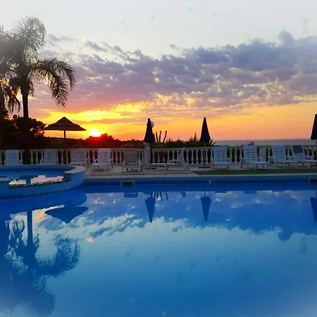 Emarine Con Servizio Incluso