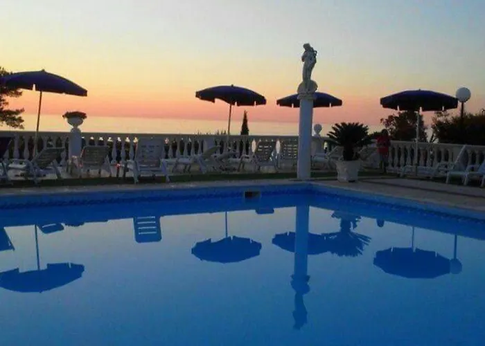 Aparthotel Emarine Con Servizio Incluso Peschici