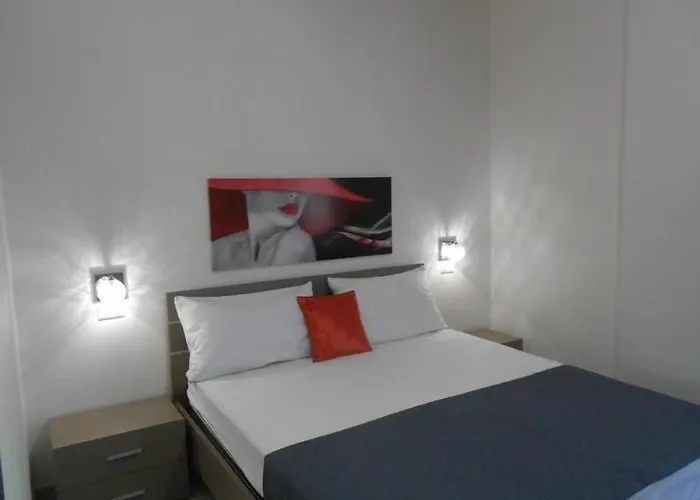 Aparthotel Emarine Con Servizio Incluso 3*