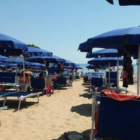 Apartahotel Emarine Con Servizio Peschici