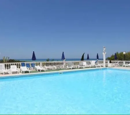 Emarine Con Servizio