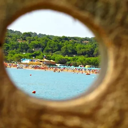 Emarine Con Servizio 3*