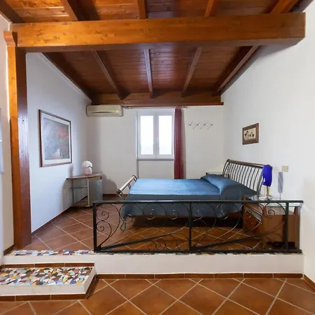 Aparthotel Emarine 3*
