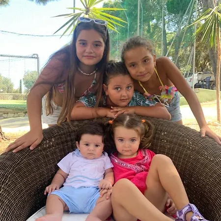 Apartahotel Emarine Con Servizio