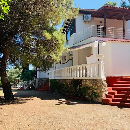 Emarine Con Servizio Incluso 3* Peschici