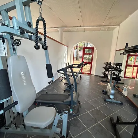 Apartahotel Emarine Con Servizio